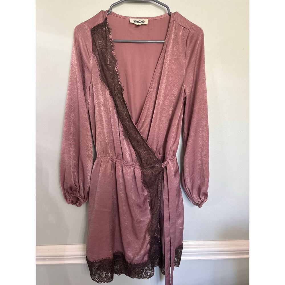 Listicle Mauve Satin Lace Trim Wrap Robe Dress Size Small